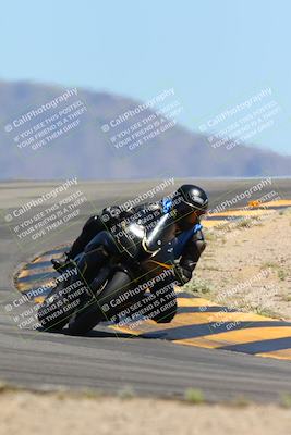 media/Apr-14-2024-SoCal Trackdays (Sun) [[70f97d3d4f]]/9-Turn 12 (115pm)/